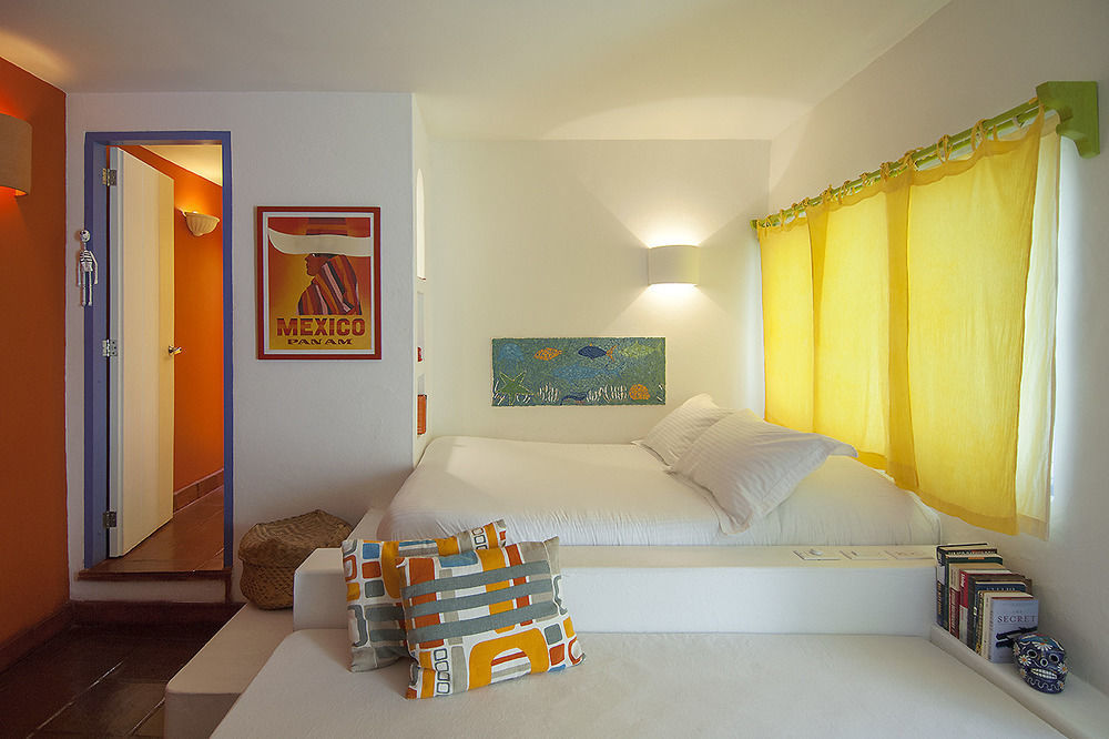 Lez Lezards Bed & Breakfast — Photos 2